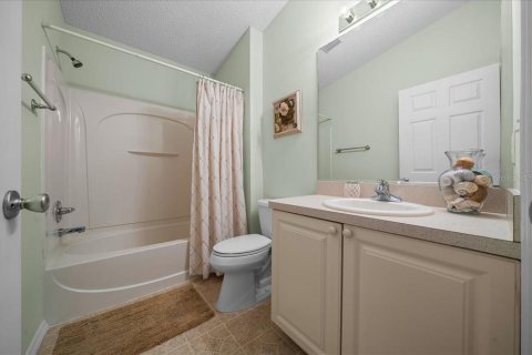 Casa en venta en The Villages, Florida, 2 dormitorios, 107.4 m2 № 1915617 - foto 13