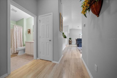 Casa en venta en The Villages, Florida, 2 dormitorios, 107.4 m2 № 1915617 - foto 12