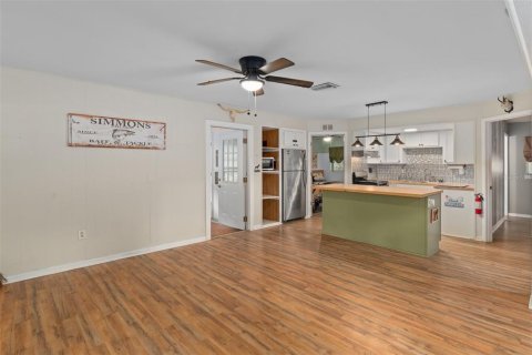 House in Inverness, Florida 2 bedrooms, 91.97 sq.m. № 1899562 - photo 13
