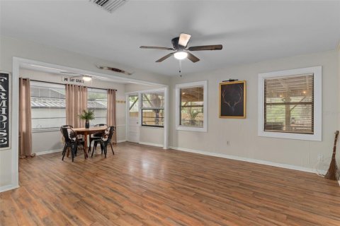 House in Inverness, Florida 2 bedrooms, 91.97 sq.m. № 1899562 - photo 10