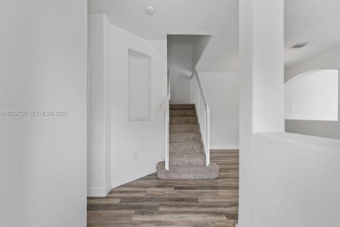 Touwnhouse à vendre à Homestead, Floride: 4 chambres, 182.55 m2 № 2068466 - photo 4