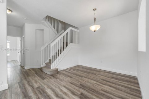 Touwnhouse à vendre à Homestead, Floride: 4 chambres, 182.55 m2 № 2068466 - photo 7