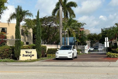 Condo à Miami, Floride, 2 chambres  № 2014175