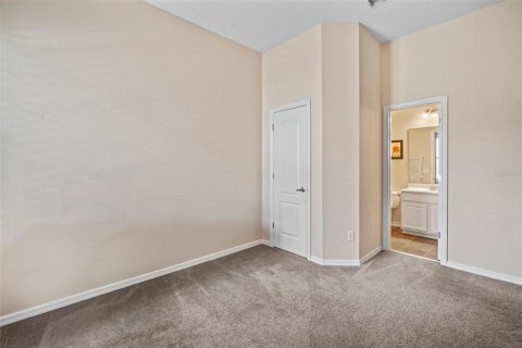 House in Orlando, Florida 5 bedrooms, 314.29 sq.m. № 1901620 - photo 30