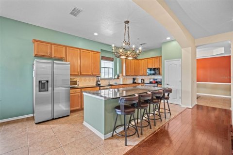House in Orlando, Florida 5 bedrooms, 314.29 sq.m. № 1901620 - photo 24