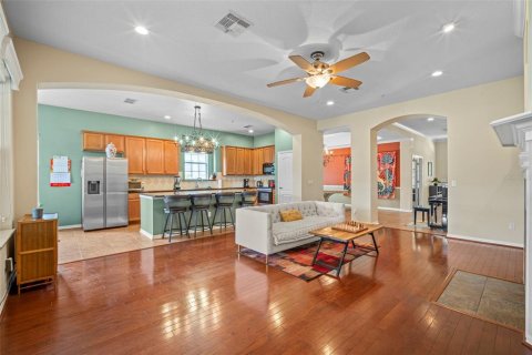 House in Orlando, Florida 5 bedrooms, 314.29 sq.m. № 1901620 - photo 21