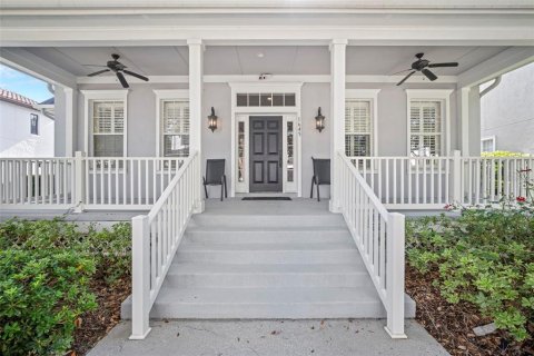 House in Orlando, Florida 5 bedrooms, 314.29 sq.m. № 1901620 - photo 8