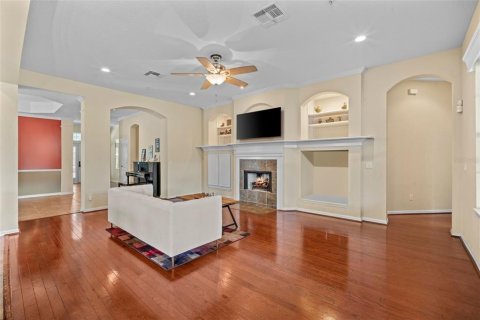 House in Orlando, Florida 5 bedrooms, 314.29 sq.m. № 1901620 - photo 20