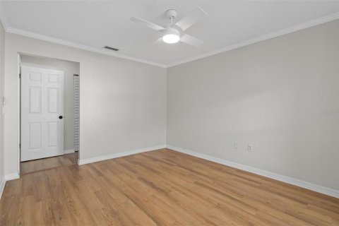 Condo in New Port Richey, Florida, 2 bedrooms  № 2386111 - photo 30