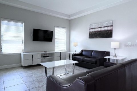 Villa ou maison à vendre à Haines City, Floride: 6 chambres, 272.58 m2 № 2426006 - photo 7