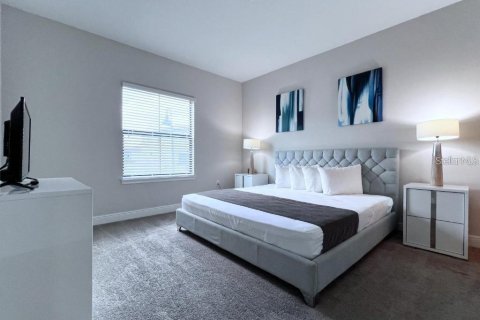 Villa ou maison à vendre à Haines City, Floride: 6 chambres, 272.58 m2 № 2426006 - photo 9