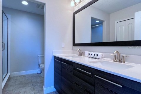 Villa ou maison à vendre à Haines City, Floride: 6 chambres, 272.58 m2 № 2426006 - photo 23