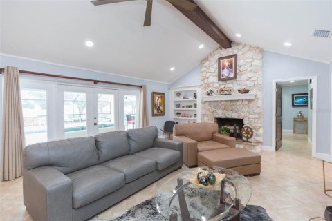 Villa ou maison à vendre à Valrico, Floride: 4 chambres, 230.77 m2 № 2334145 - photo 16