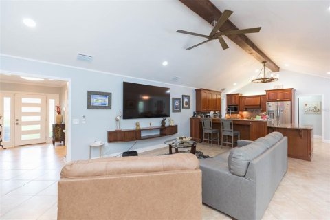 Villa ou maison à vendre à Valrico, Floride: 4 chambres, 230.77 m2 № 2334145 - photo 13