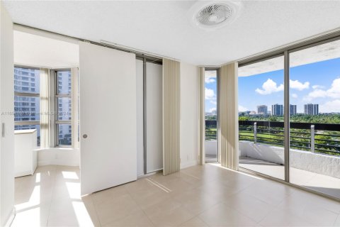 Copropriété à vendre à Aventura, Floride: 2 chambres, 126.44 m2 № 1811783 - photo 6