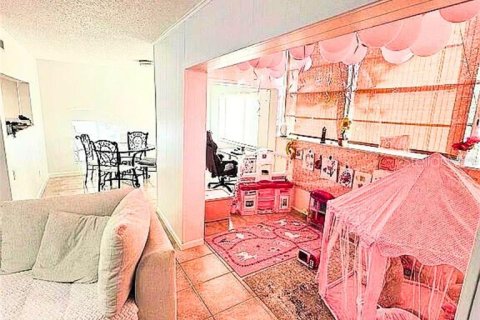 Condo in Clearwater, Florida, 2 bedrooms  № 1847312 - photo 18