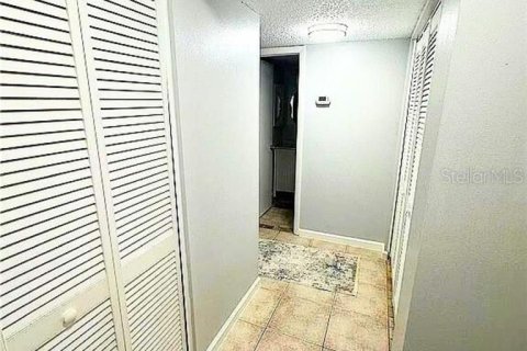 Condo in Clearwater, Florida, 2 bedrooms  № 1847312 - photo 19