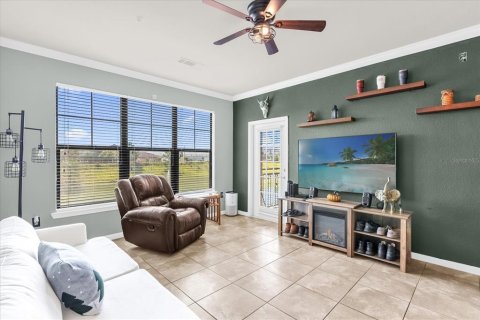 Condo in Davenport, Florida, 3 bedrooms  № 1879793 - photo 4