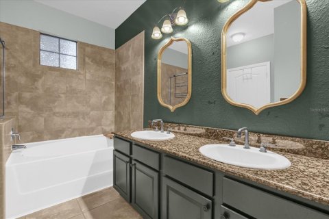 Condo in Davenport, Florida, 3 bedrooms  № 1879793 - photo 14