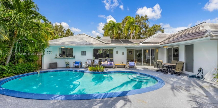 Villa ou maison à Fort Lauderdale, Floride 3 chambres, 141.68 m2 № 2082428
