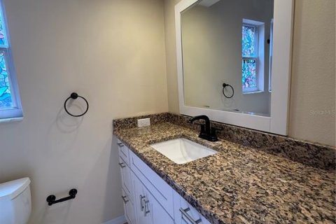 House in Tarpon Springs, Florida 4 bedrooms, 183.76 sq.m. № 1866374 - photo 30