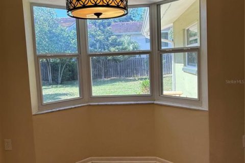 House in Tarpon Springs, Florida 4 bedrooms, 183.76 sq.m. № 1866374 - photo 14
