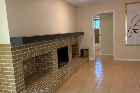 House in Tarpon Springs, Florida 4 bedrooms, 183.76 sq.m. № 1866374 - photo 10