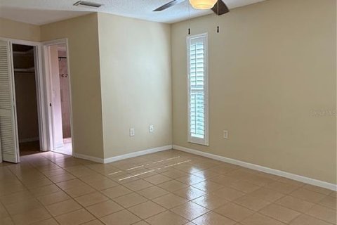 House in Tarpon Springs, Florida 4 bedrooms, 183.76 sq.m. № 1866374 - photo 25