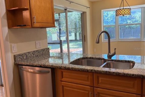 House in Tarpon Springs, Florida 4 bedrooms, 183.76 sq.m. № 1866374 - photo 19