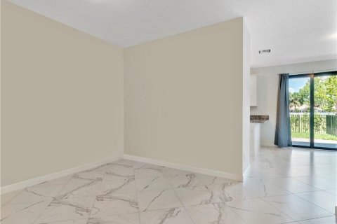 Townhouse in Boynton Beach, Florida 3 bedrooms, 163.04 sq.m. № 2087132 - photo 11