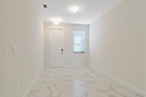 Townhouse in Boynton Beach, Florida 3 bedrooms, 163.04 sq.m. № 2087132 - photo 10