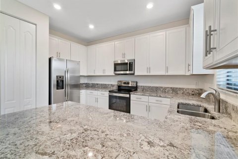 Townhouse in Boynton Beach, Florida 3 bedrooms, 163.04 sq.m. № 2087132 - photo 15