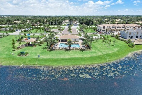 Townhouse in Boynton Beach, Florida 3 bedrooms, 163.04 sq.m. № 2087132 - photo 30