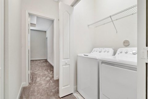 Townhouse in Boynton Beach, Florida 3 bedrooms, 163.04 sq.m. № 2087132 - photo 25