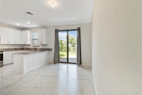 Townhouse in Boynton Beach, Florida 3 bedrooms, 163.04 sq.m. № 2087132 - photo 18