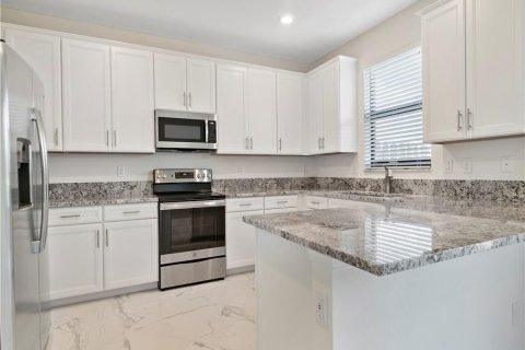 Townhouse in Boynton Beach, Florida 3 bedrooms, 163.04 sq.m. № 2087132 - photo 13