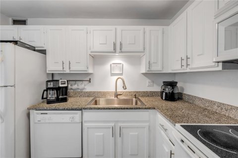 Copropriété à vendre à New Smyrna Beach, Floride: 1 chambre, 64.75 m2 № 1722658 - photo 6