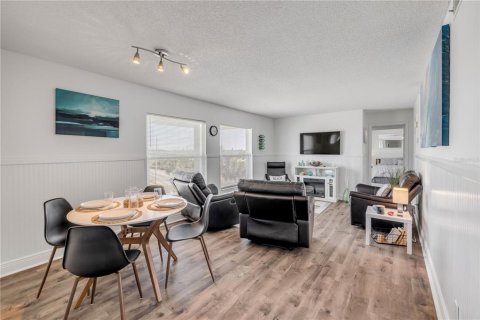 Copropriété à vendre à New Smyrna Beach, Floride: 1 chambre, 64.75 m2 № 1722658 - photo 7