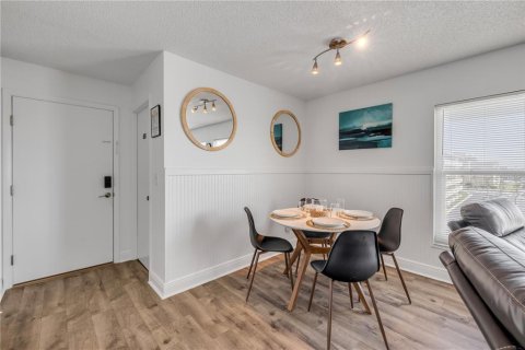 Copropriété à vendre à New Smyrna Beach, Floride: 1 chambre, 64.75 m2 № 1722658 - photo 8