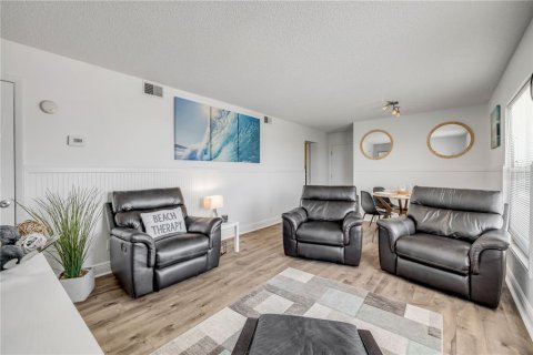 Copropriété à vendre à New Smyrna Beach, Floride: 1 chambre, 64.75 m2 № 1722658 - photo 13
