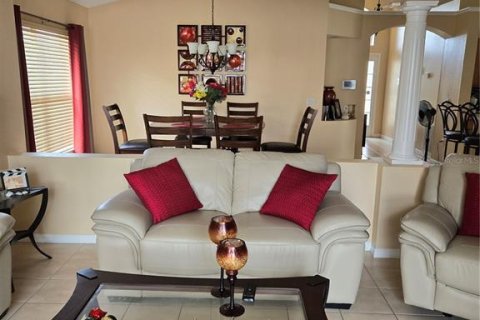 Casa en venta en Kissimmee, Florida, 4 dormitorios, 169.27 m2 № 1783554 - foto 6