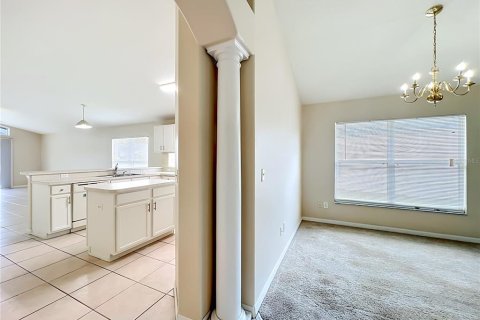 House in Orlando, Florida 4 bedrooms, 199.93 sq.m. № 2095626 - photo 20