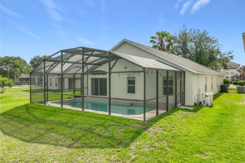 House in Orlando, Florida 4 bedrooms, 199.93 sq.m. № 2095626 - photo 3