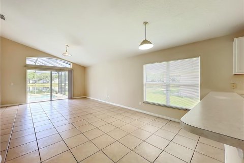 House in Orlando, Florida 4 bedrooms, 199.93 sq.m. № 2095626 - photo 27