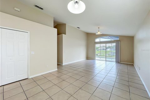 House in Orlando, Florida 4 bedrooms, 199.93 sq.m. № 2095626 - photo 28