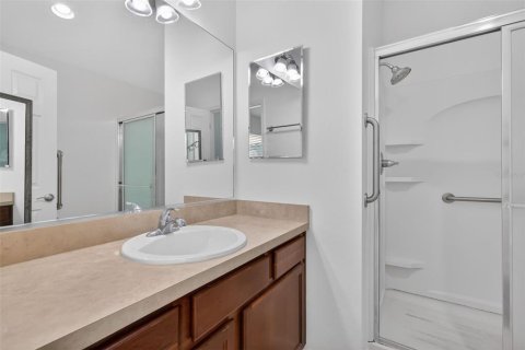 House in The Villages, Florida 2 bedrooms, 107.4 sq.m. № 2203958 - photo 29