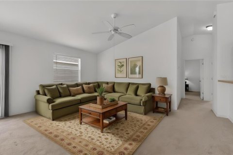 House in The Villages, Florida 2 bedrooms, 107.4 sq.m. № 2203958 - photo 18