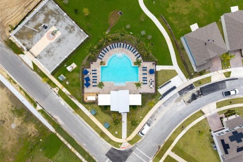 Casa en alquiler en Kissimmee, Florida, 3 dormitorios, 146.79 m2 № 1913584 - foto 5