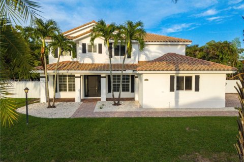 Villa ou maison à Miami, Floride 5 chambres, 289.48 m2 № 2265204