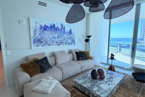 Condominio en alquiler en Sunny Isles Beach, Florida, 3 dormitorios, 195.09 m2 № 2088529 - foto 5